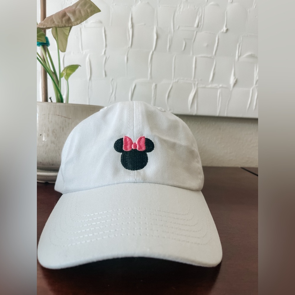 Minnie Mouse Baseball Cap - Picture 2 of 3